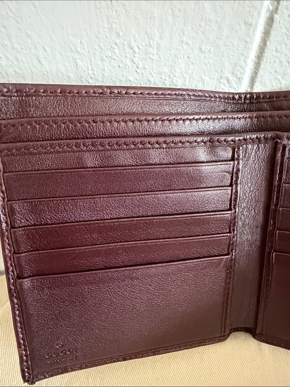 Gucci Heart Interlocking G Embossed Leather Wallet - Brown - Picture 6 of 13